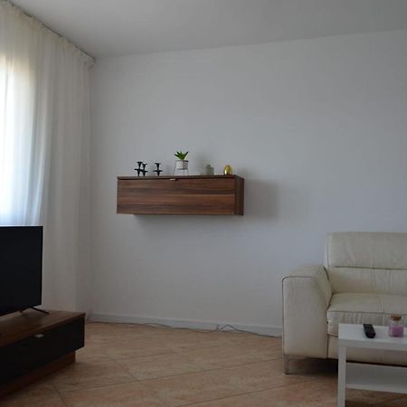 Apartament Bell Confort Tulcea Esterno foto
